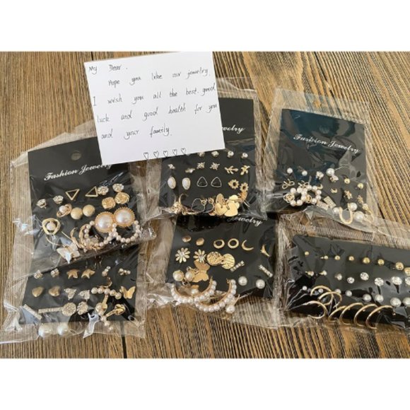 Women 68 Pairs Gold Stud Hoop Multipack Earrings - Picture 2 of 4